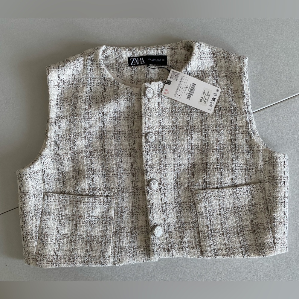 Zara Textured Cropped Vest Round neck Top Front pockets Ecru Beige size L NWT - Picture 4 of 16